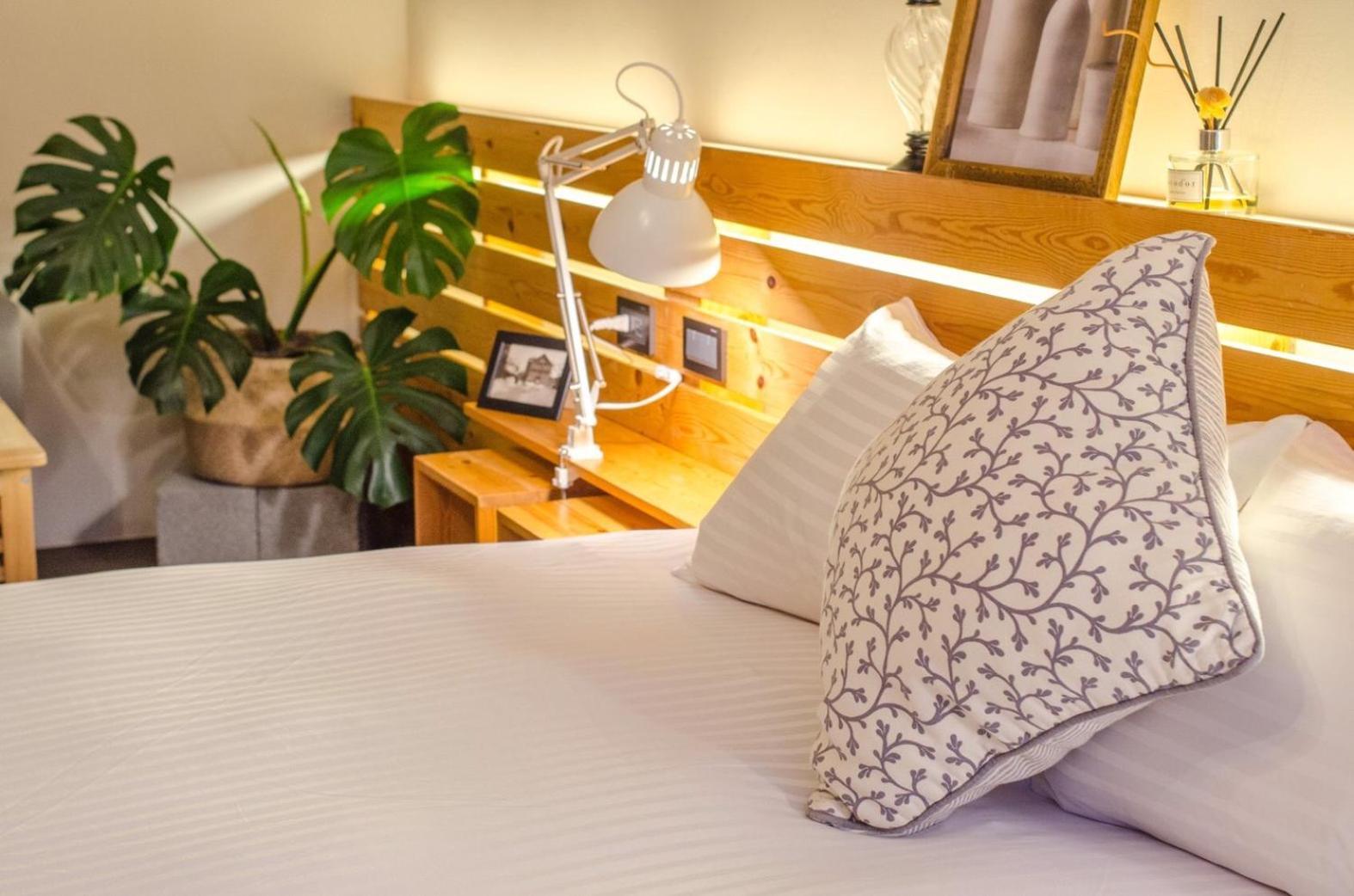 墾丁恆春包棟ig Kenting Sleep Inn 住宿i包棟iktvi烤肉i麻將i桌遊i調酒吧i Ig官網私密預約包棟兩天,送調酒! Hengchun South Gate Exterior photo